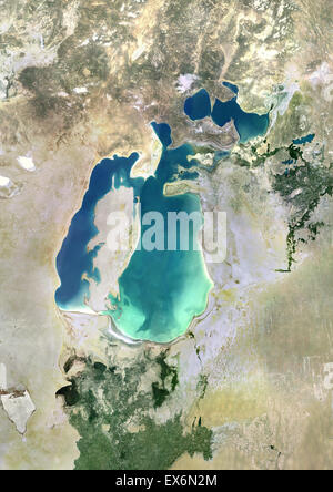 Farbe-Satellitenbild des Aralsees. Aufnahme im Jahr 2000. Stockfoto