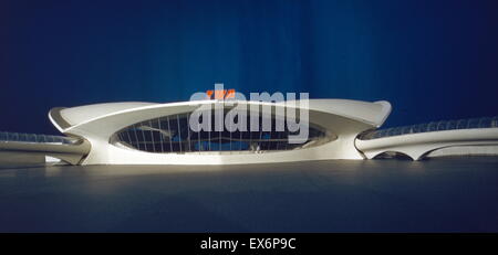 Scale Modell der Trans World Airlines Terminal, Kennedy (ursprünglich Idlewild) Flughafen, New York, New York, 1956-62. Innen: Entworfen von dem Architekten Eero Saarinen, 1910-1961 Stockfoto