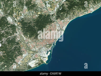 Farbe-Satellitenbild von Barcelona, Spanien. Bild aufgenommen am 10. September 2014 mit Landsat 8 Daten. Stockfoto