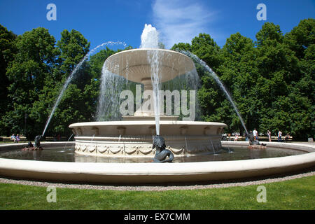 Polen, Warschau, Marszalkowska, Ogrod Saski, Wasser-Brunnen im Volkspark. Stockfoto