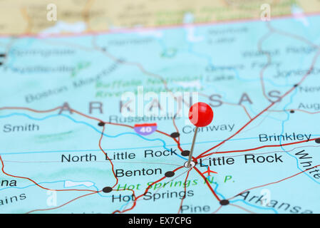 Little Rock, fixiert auf einer Karte von USA Stockfoto
