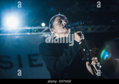 Moskau, Russland - 16. Februar 2015: großes Konzert Präsentation von Jessica Lois bekannt als Jessie Ware neues Album "Tough Love" Stockfoto