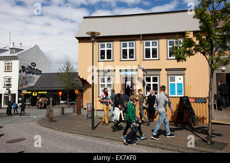 Sakebarinn Sushi und Sake Restaurant und Foa Souvenirladen Reykjavik Island Stockfoto