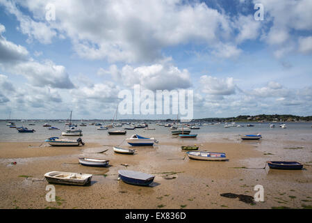 Sandbänke Hafen Landschaft in Dorset am Sommertag bei Ebbe Stockfoto