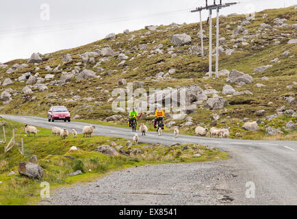 Ein paar Zyklus Touren auf der Insel Harris, äußeren Hebriden, Schottland, Großbritannien. Stockfoto