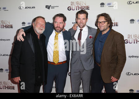 Sydney, Australien. 9. Juli 2015. Ruben Guthrie Besetzung & Crew, L-r: Schauspieler Jack Thompson, Regisseur/Drehbuchautor Brendan Cowell, Schauspieler, Patrick Brammall und Schauspieler Jeremy Sims auf dem roten Teppich bei The Ritz, 45 St. Paul Street, Randwick für die Gala-Vorführung des Films "Ruben Guthrie" ankommen. Kredit: Kredit: Richard Milnes/Alamy Live-Nachrichten Stockfoto