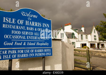 Die Insel Harris Inn in Tarbert auf der Insel Harris, äußeren Hebriden, Schottland, Großbritannien. Stockfoto