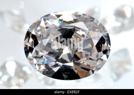 Oval-Schliff-Diamanten (synthetische / Lab erstellt - Cubic Zirkonia) Stockfoto