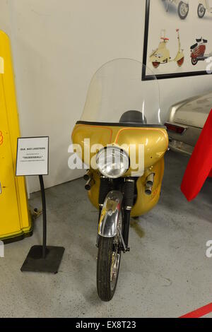 BSA-Motorrad aus dem James Bond Film Feuerball. Stockfoto