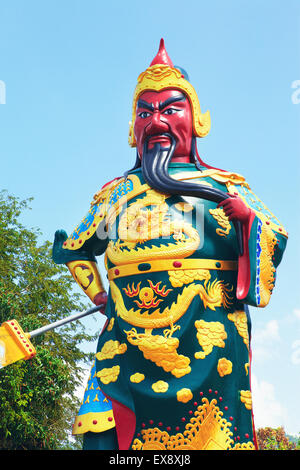 Krieger-Statue in Hainan chinesischen Tempel, Koh Samui, Thailand Stockfoto