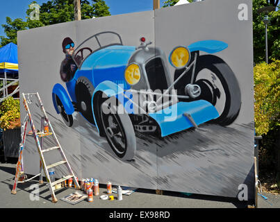 Großen Wandbild von Oldtimer-Rennwagen Stockfoto