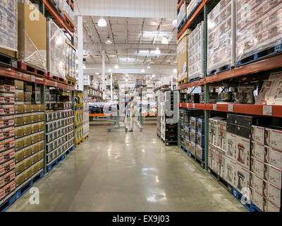 Costco Wholesale Lagerverkauf, USA Stockfoto