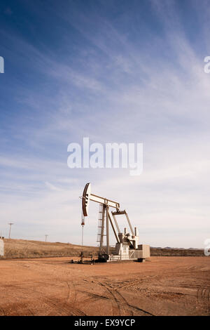 Ein Gerät zur Ölförderung in North Dakota Stockfoto