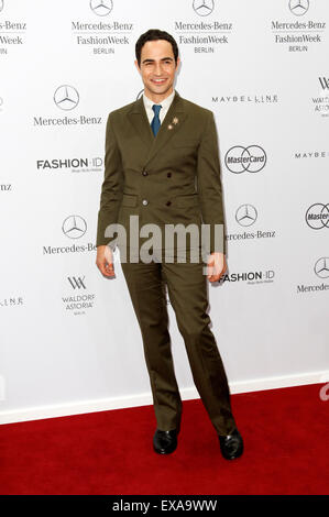 Berlin, Deutschland. 9. Juli 2015.  Amerikanische Mode-Designer Zac Posen an der Fashion Talent Award "Designer For Tomorrow" während der Mercedes-Benz Fashion Week Berlin Frühjahr/Sommer 2016. Berlin, Deutschland. Bildnachweis: Dpa picture Alliance/Alamy Live News Stockfoto