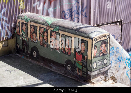 Wunderbare Graffiti, UNESCO-Weltkulturerbe, Valparaiso, Chile, Südamerika Stockfoto