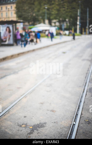 Mailand-Stadtlandschaft, die farbigen Hintergrund unscharf Stockfoto