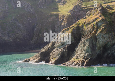 Felsigen Klippen und Küste, East Prawle, Gammon Kopf, Devon, Westküste, UK Stockfoto