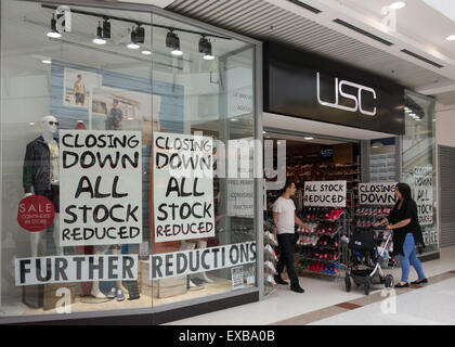 Schließung der Verkauf - USC Store, Braehead Shopping Centre, Glasgow, Schottland, Großbritannien Stockfoto