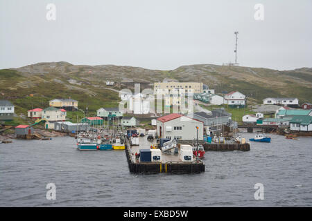 Ein Blick auf Harrington Harbour am unteren Nordufer des St. Lawrence River. Stockfoto