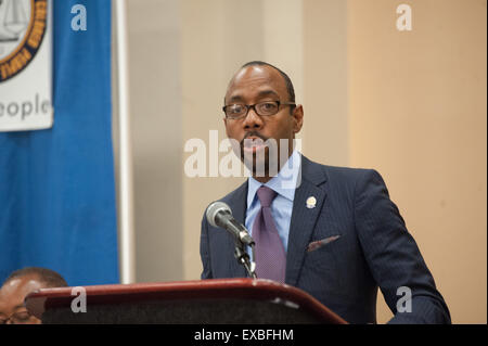 Philadelphia, Pennsylvania, USA. 10. Juli 2015. CORNELL WILLIAM BROOKS, Präsident & CEO, NAACP bei der Eröffnung Tag Presser der NAACP National Convention in Philadelphia Pa statt © Ricky Fitchett/ZUMA Draht/Alamy Live News Stockfoto