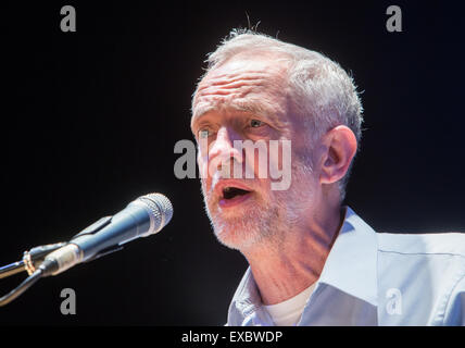 Jeremy Corbyn, MP für Islington North, spricht auf einer Veranstaltung in London während der Arbeit bedrängt Stockfoto