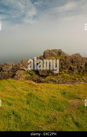 Bank der Seenebel Annäherung an die Insel Fund Stockfoto