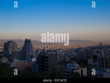 Panoramablick über die Stadt, Shemiranat County, Teheran, Iran Stockfoto