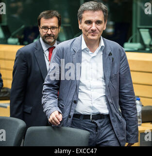 Brüssel, Bxl, Belgien. 11. Juli 2015. Der griechische Finanzminister Euklid Tsakalotos vor der Euro-Gruppe, Finanzminister der Einheitswährung EURO Zone Sitzung im EU-Hauptquartier in Brüssel, Belgien auf 11.07.2015 Finanzminister treffen sich um Griechenlands Antrag auf ein neues Rettungspaket von Wiktor Dabkowski Kredit zu bewerten: Wiktor Dabkowski/ZUMA Draht/Alamy Live News Stockfoto