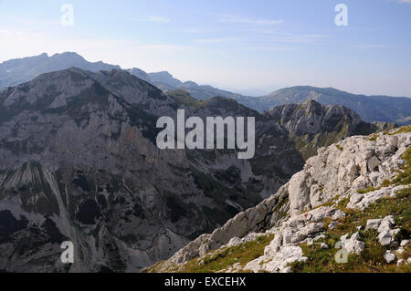 Blick auf die Berge im Durmitor National Park. Stockfoto