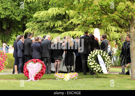 Beerdigung von Udo Jürgens am Wiener Zentralfriedhof mit: Atmosphäre wo: Wien, Österreich bei: 9. Mai 2015 Stockfoto