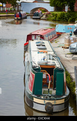 Kings Lock Inn Middlewich Kanal in Cheshire Stockfoto