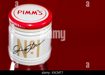 Pimms Nr. 1 Getränk Flasche Deckel mit Textfreiraum. Stockfoto