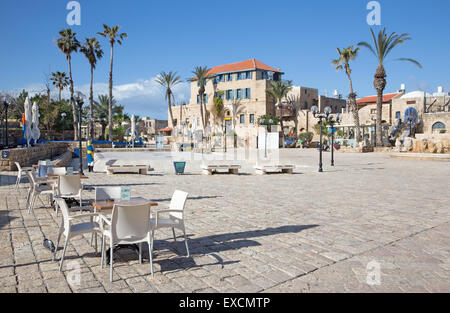 TEL AVIV, ISRAEL - 2. März 2015: Das Quadrat h im alten Jaffa (Kikar Kdumim Straße) in Tel Aviv. Stockfoto