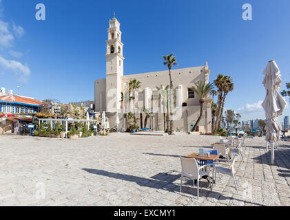 TEL AVIV, ISRAEL - 2. März 2015: Die St. Peterskirche in der Altstadt von Jaffa in Tel Aviv Stockfoto