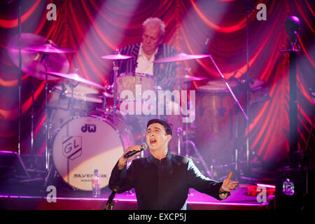 Marc Almond, Ehrengast wie Jools Holland Big Band-Veranstaltung in Blackpools Wintergarten für das BBC Fernsehen zeigen Stockfoto