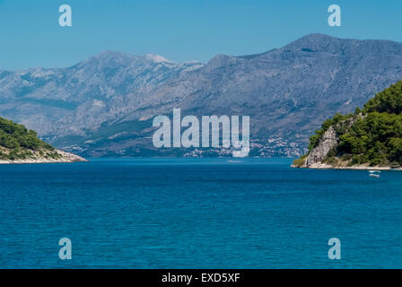 Pucisca Stadt auf der Insel Brac in Kroatien Stockfoto