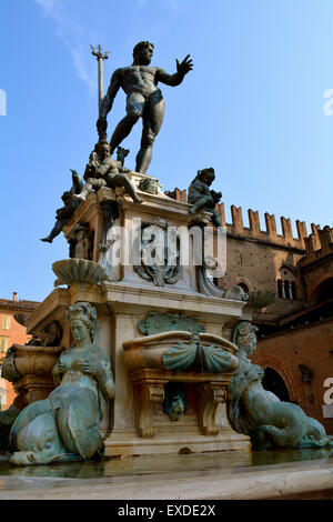 Brunnen von Neptun neben Piazza Maggiore, Bologna, Italien Stockfoto