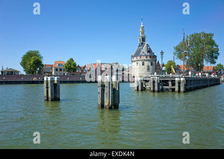 Eingang zum Hafen von Hoorn Holland, einer niederländischen Hafen am Markermeer Holland Stockfoto