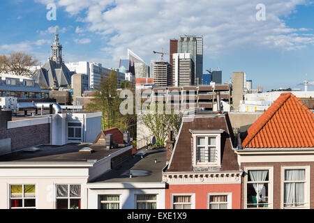 Luftaufnahme der Skyline von den Haag mit einigen großen Bürogebäuden Stockfoto