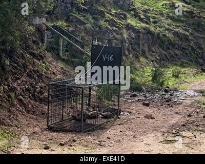 Käfig Falle für Wildschweine. Stockfoto