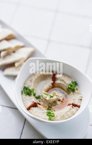 Hummus Hummus vegetarische nahöstlichen dip Snack Essen Stockfoto