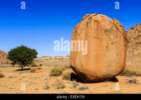 Osterei, Granit Bildung, Farm Tiras, Tiras Bergen, Namibia Stockfoto