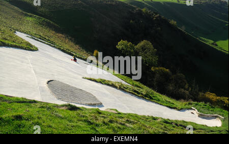 Malerei des weißen Pferdes Westbury im Jahre 2006 (Bratton Camp Hilllfort). Stockfoto