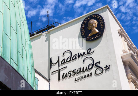 LONDON, UK - 10. Juli 2015: Gebäude von Madame Tussauds in Marylebone Road in London, am 10. Juli 2015 Detail. Stockfoto