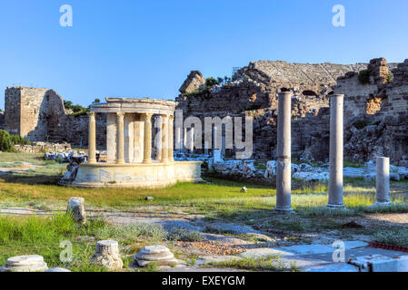 Tempel der Tyche, Side, Antalya, Pamphylien, Türkei Stockfoto