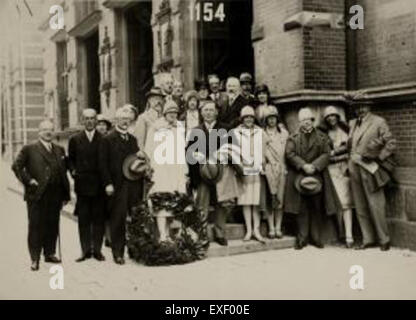 Die Olympischen Spiele 1928 in Amsterdam waren ein bedeutender Moment in der Geschichte des modernen Sports. Die Spiele führten die Leichtathletik der Frauen ein und beinhalteten das Debüt der Olympischen Flamme. Es war ein Schlüsselereignis bei der Entwicklung der Olympischen Bewegung. Stockfoto