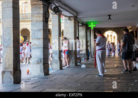 Pamplona, Navarra, Spanien. 11. Juli 2015. die Menschen San Fermin Festival in Pamplona, Navarra Altstadt gefeiert. Spanien: Francisco Fernández javier bordonada/alamy leben Nachrichten Stockfoto