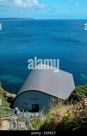 Rettungsstation Lizard, Cornwall, UK aus Süd-West Coastal Path Stockfoto