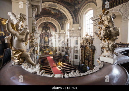 Innenraum der St. Clemens Kirche, Karlova Straße, Prag, Tschechische Republik, Europa Stockfoto