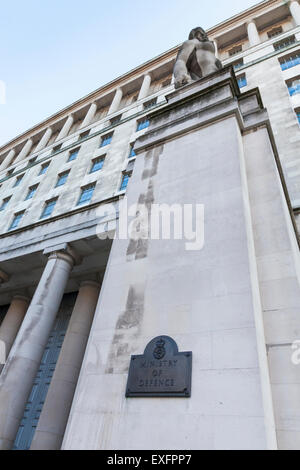 Das Hauptgebäude, Hauptsitz des Verteidigungsministeriums, London, England, UK Stockfoto